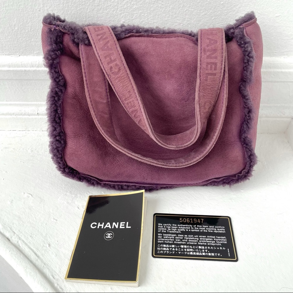 Vintage CHANEL Purple Fur & Suede Handle Bag